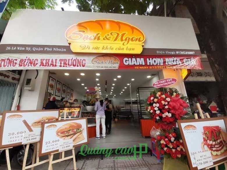 Bảng hiệu bánh mì pate nổi bật