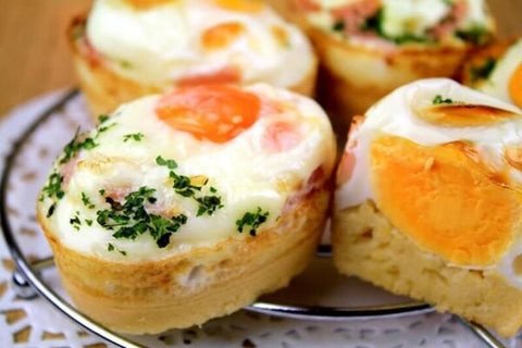 Bánh Gyeranppang Hàn Quốc nhỏ xinh với trứng nguyên quả bên trong