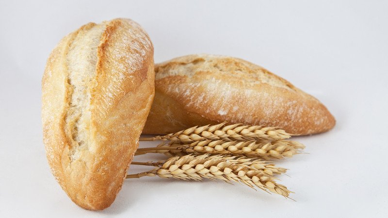 Bánh mì 80-90g cung cấp 230 calo