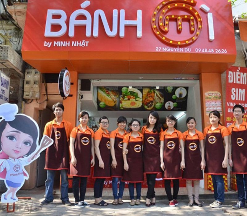 Bánh mì bò và bánh mì gà tinh tế của cửa hàng Minh Nhật Hà Nội