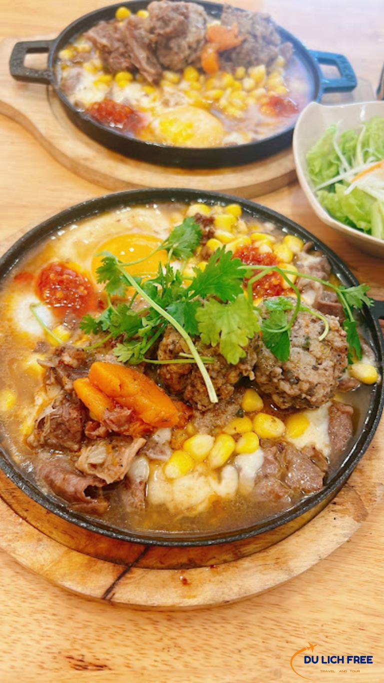 Bánh mì chảo Pepper Nguyễn Chí Thanh
