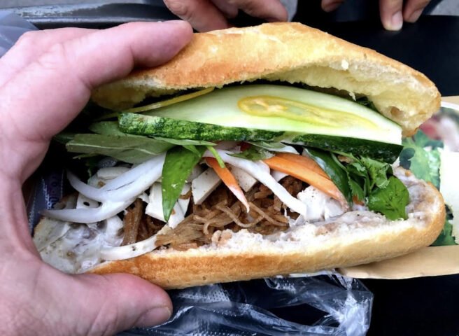 Bánh mì chay quận 7 với đa dạng nhân rau củ