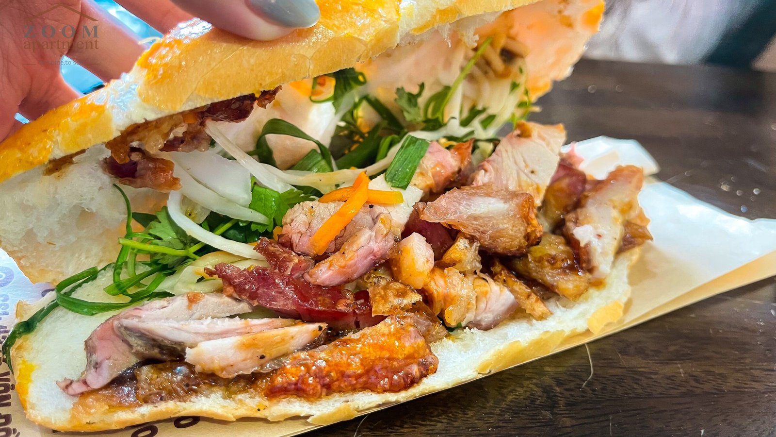 Bánh mì heo quay Ngọc Hải nổi tiếng tại Nha Trang