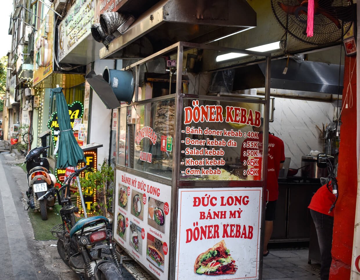 Bánh mì kebab tại Bánh Mỳ Đức Long
