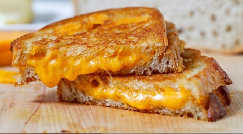 Bánh mì lát sandwich phô mai áp chảo béo ngậy