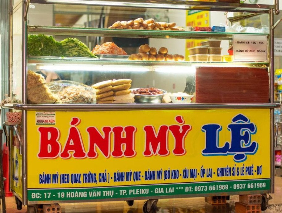 Bánh mì Lệ với đa dạng loại nhân hấp dẫn ở thành phố Pleiku