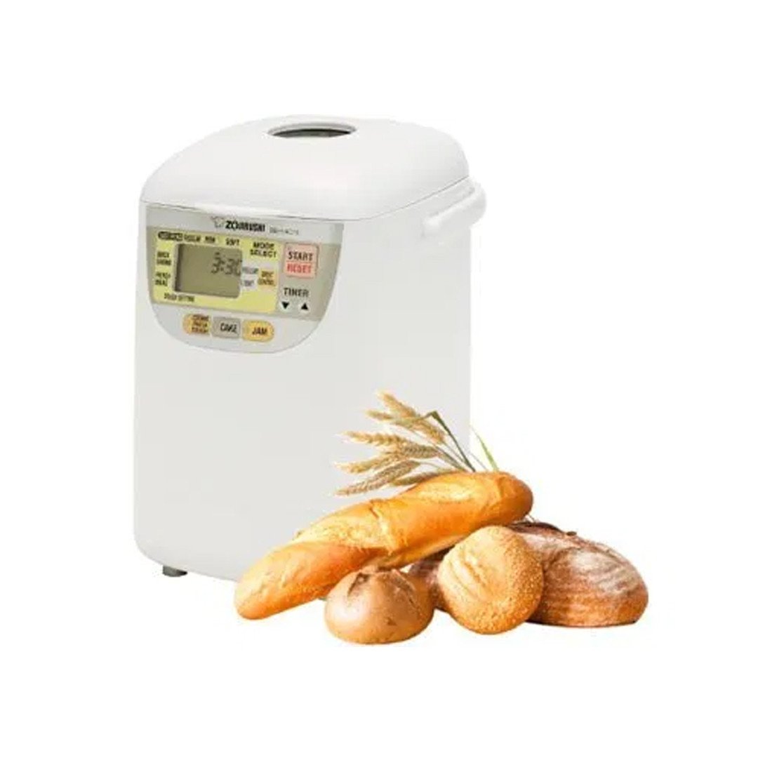 Bánh mì mới ra lò thơm ngon từ máy làm bánh mì Zojirushi nội địa Nhật, tiết kiệm thời gian.