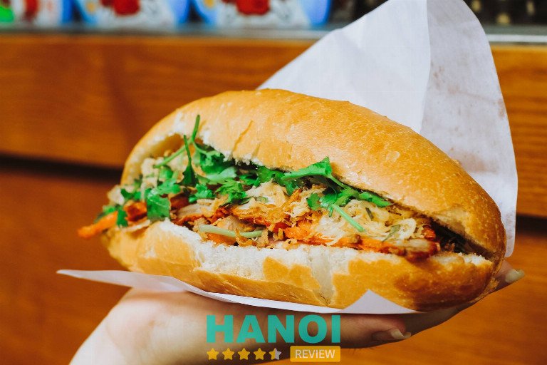 Bánh mì pate chả Lãn Ông truyền thống