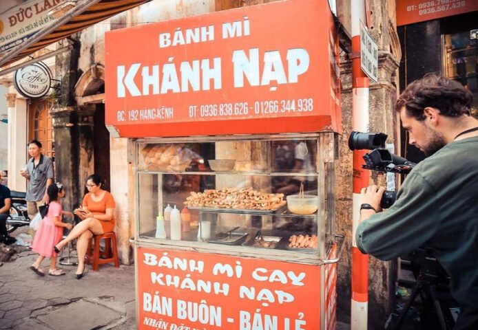 Bánh mì que Khánh Nạp Hải Phòng thơm ngon