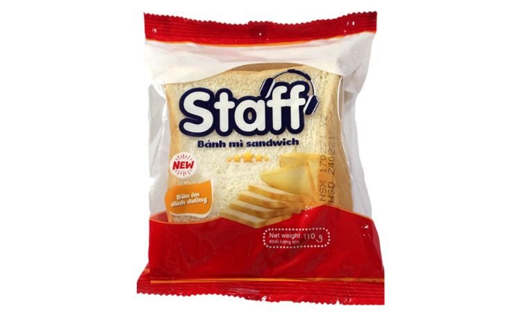 Bánh mì sandwich ăn liền Staff tiện lợi, vỏ giòn ruột mềm xốp