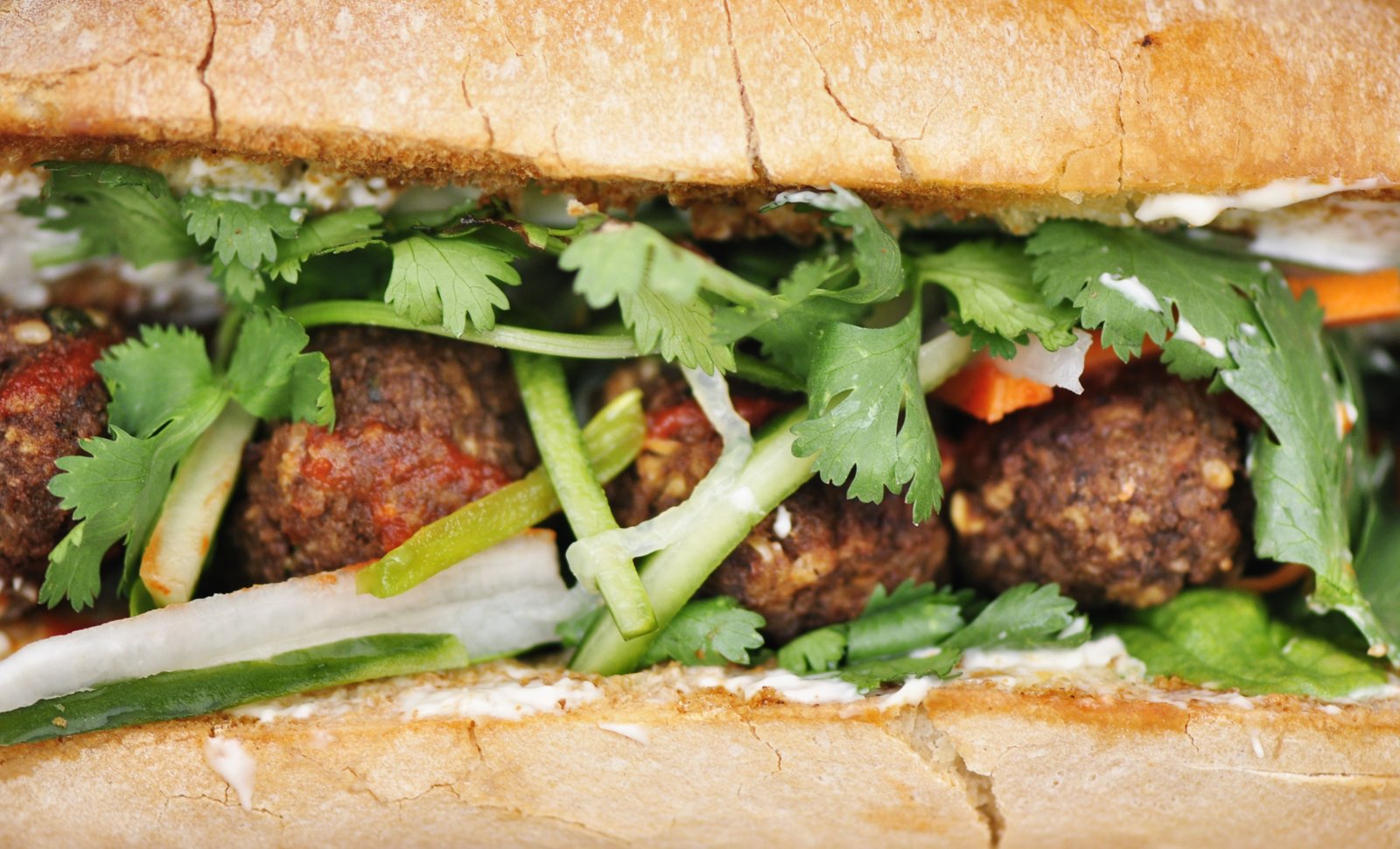 Bánh mì sandwich chay nguyên chiếc