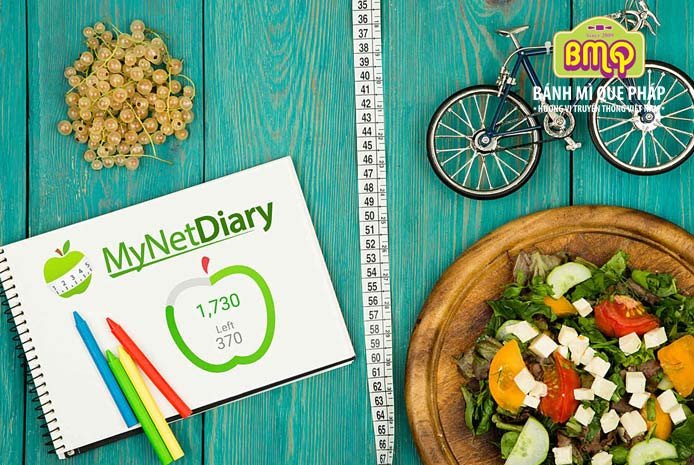 Bánh mì sandwich nguyên cám giàu chất xơ, một lựa chọn lành mạnh giúp kiểm soát 1 cái bánh mì nhỏ bao nhiêu calo