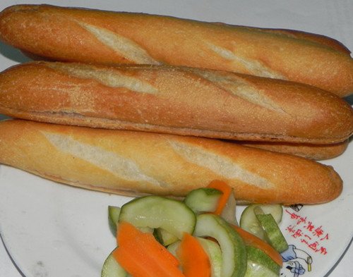 Bánh mì Thành Nam Ba Lan đặc trưng của Nam Định