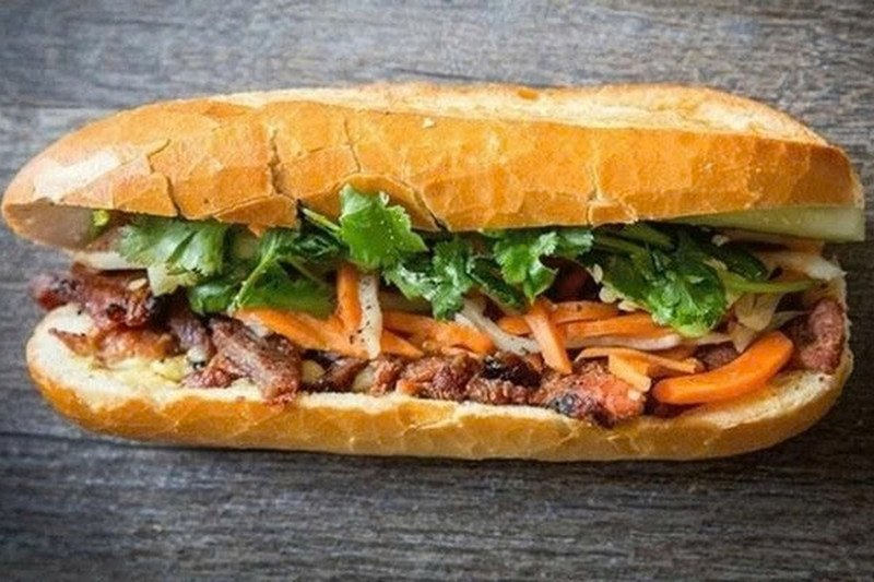 Bánh mì thập cẩm đầy ắp nhân
