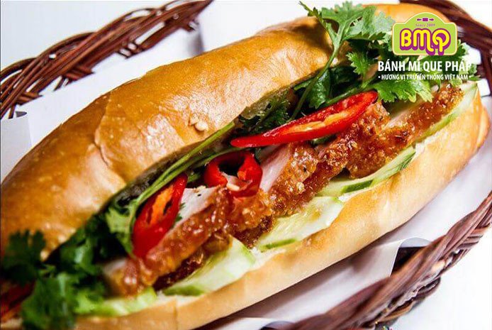 Bánh mì thập cẩm nhỏ gọn, tiện lợi với nhân đa dạng và màu sắc hấp dẫn