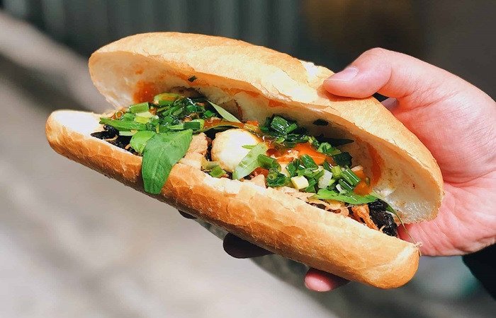 Bánh mì trở thành một phần không thể thiếu trong nhịp sống của người Sài Gòn