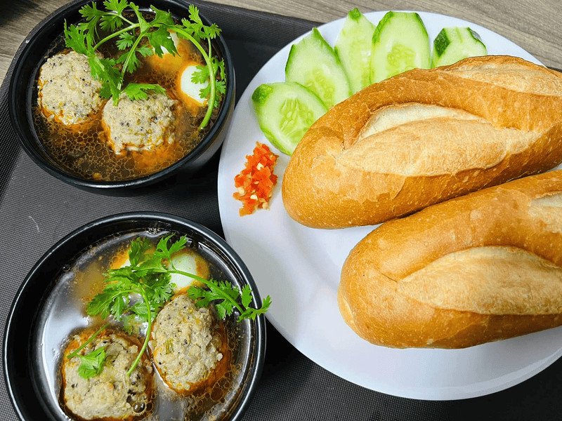 Bánh mì xíu mại Đà Lạt ngon nhất