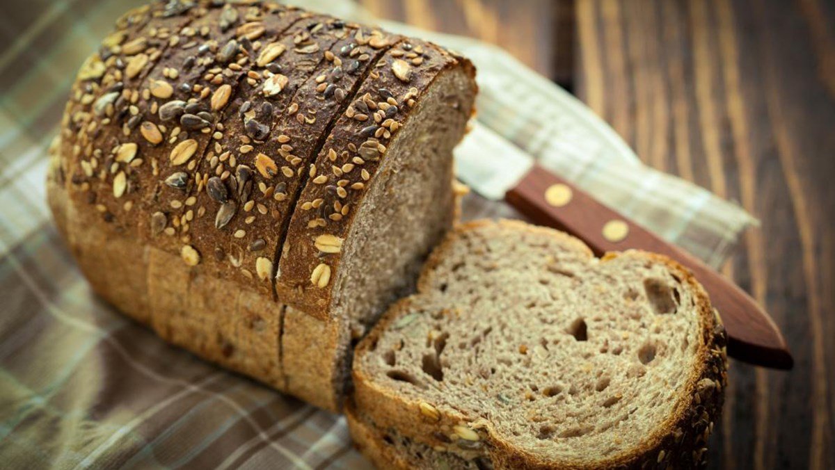 Lưu ý khi sử dụng bánh mì đen trong chế độ ăn