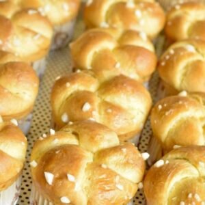 Bánh Mì Hoa Cúc - Brioche