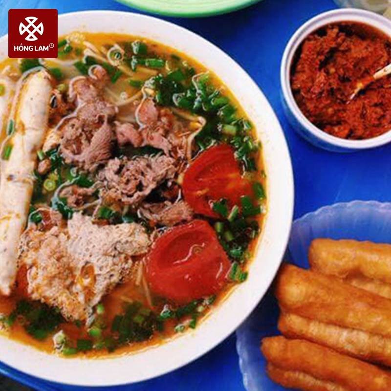 Bún riêu Hồng Phúc - món ăn đêm Hà Nội nổi tiếng