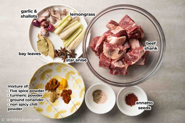 Các nguyên liệu tươi ngon để làm món bò kho bánh mì