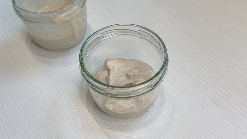 Chăm sóc men nở tự nhiên để làm bánh mì ngon