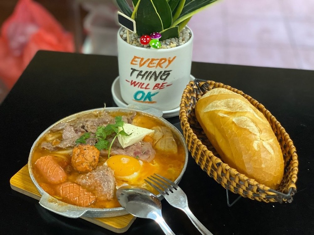 Chảo bánh mì chảo Bùi Đình Túy tại Bamboo
