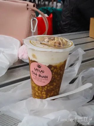 Chè bưởi thơm ngon với cốt dừa và đậu xanh