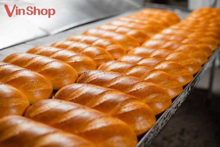 Chuỗi cửa hàng Bánh Mì Phố Hà Nội cung cấp bánh mì không số lượng lớn
