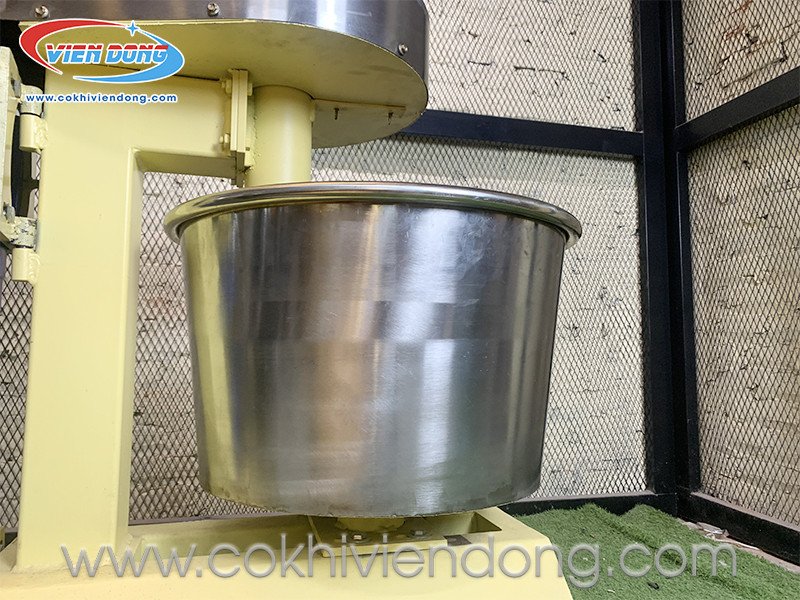 Cối trộn bột lớn làm từ inox 304 cao cấp cho máy đánh bột bánh mì