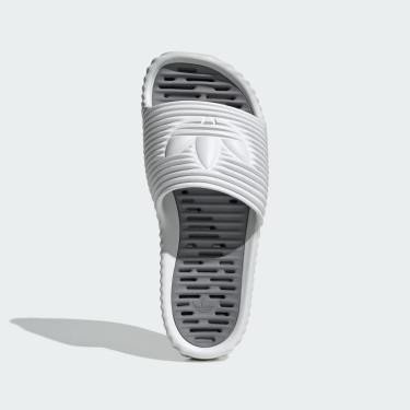 Dép Adidas Adilette 25 màu trắng tinh tế, phong cách dép bánh mì hiện đại