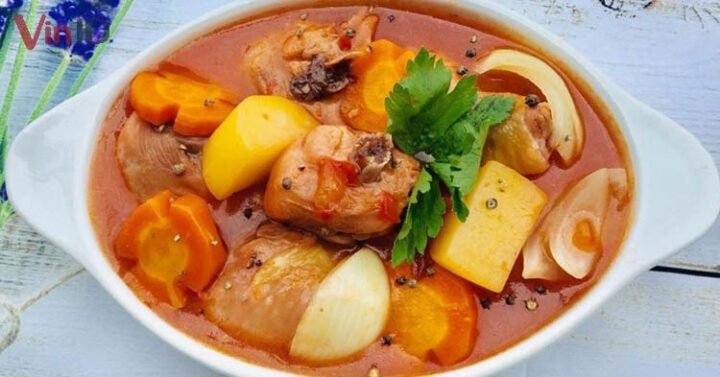 Gà nấu tiêu xanh