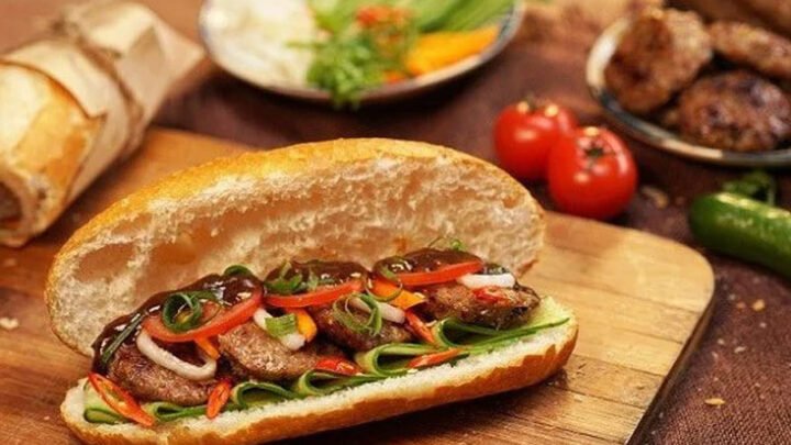 Giá trị dinh dưỡng của bánh mì pate trứng cho bữa sáng