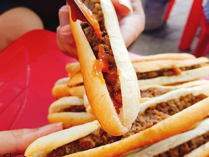 Hệ thống cửa hàng bán bánh mì Khâm Thiên Tâm Cook tại Hà Nội