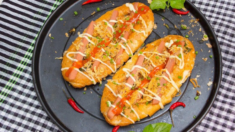 Hình ảnh bánh mì nướng giòn rụm