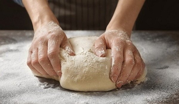 Hỗn hợp bột làm bánh mì tại nhà bằng nồi chiên không dầu