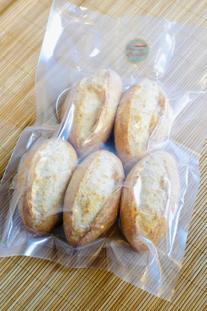 Sourdough Mini Cám Mật Ong 5 Sourdough Mini Cám Mật Ong