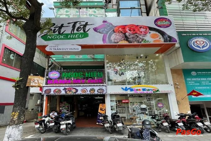 Không gian ấm cúng tại Ngọc Hiếu, lý tưởng để thưởng thức bánh mì ngọc hiếu và các món ngon khác