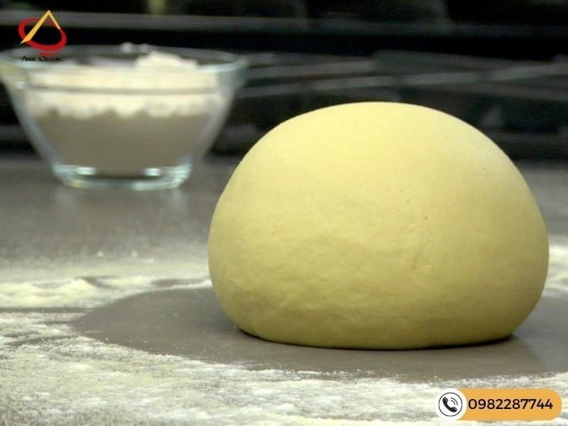 Kỹ thuật nhào bột để tạo nên bánh mì bơ sữa mềm