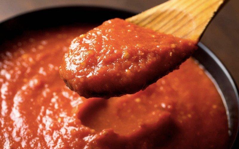 Làm sốt xíu mại bánh mì chảo