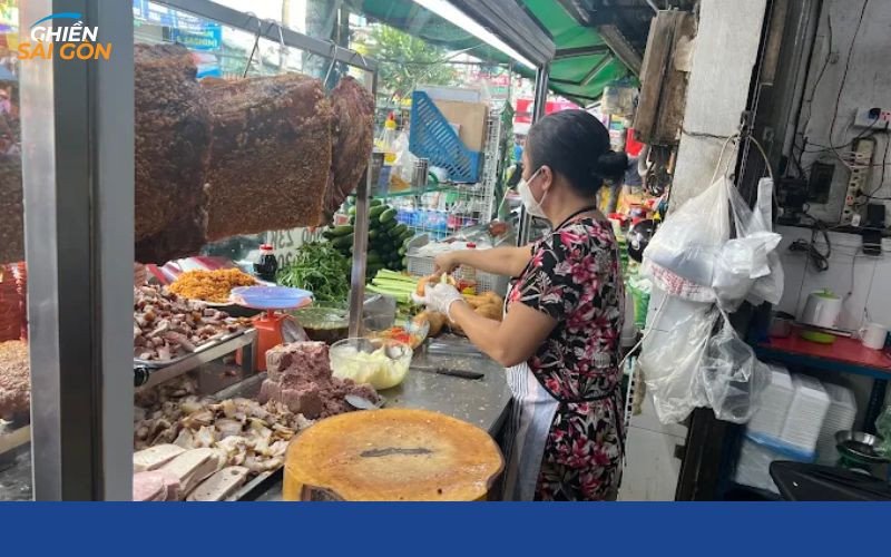 Lò bánh mì Quận 7 Điện Tân Mỹ - điểm đến quen thuộc của người Sài Gòn