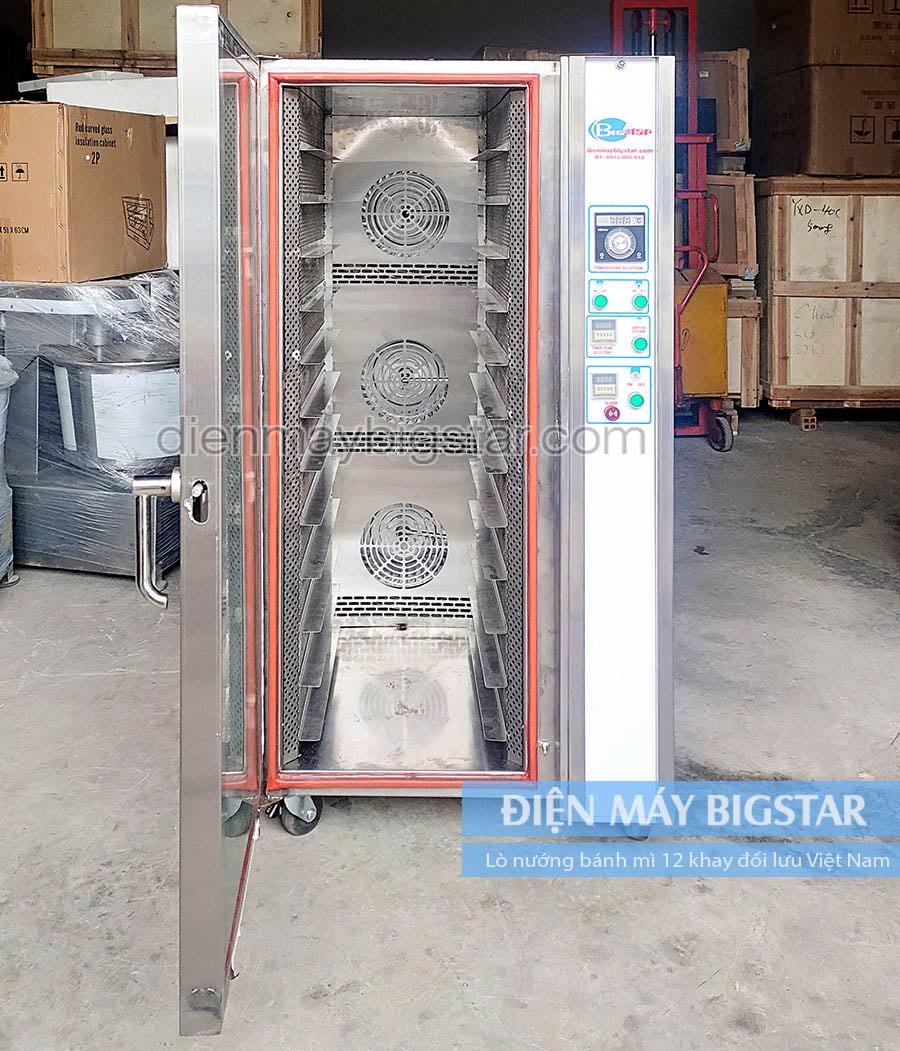 Lò nướng bánh mì đối lưu 12 khay sản xuất tại Việt Nam, mang đến hiệu suất nướng ổn định.