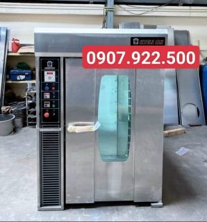 Lò nướng bánh mì xoay 10 khay đang hoạt động
