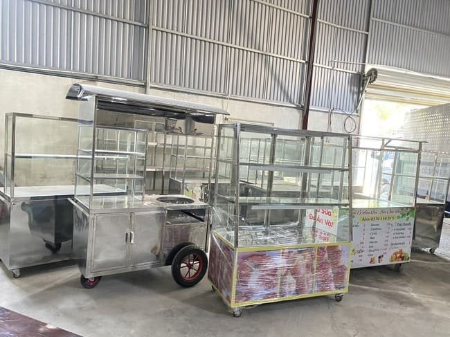 Lợi ích của việc mua tủ bán bánh mì cũ