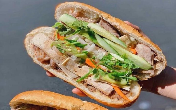 Lợi ích khi ăn bánh mì pate giúp bổ sung sắt và đồng