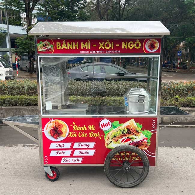 Mẫu xe bánh mì xôi vỉa hè với thiết kế tối ưu không gian