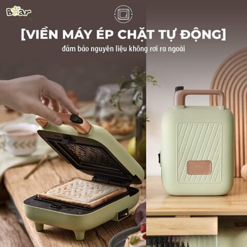 Máy kẹp bánh mì Bear C06M1 đang nướng bánh waffle