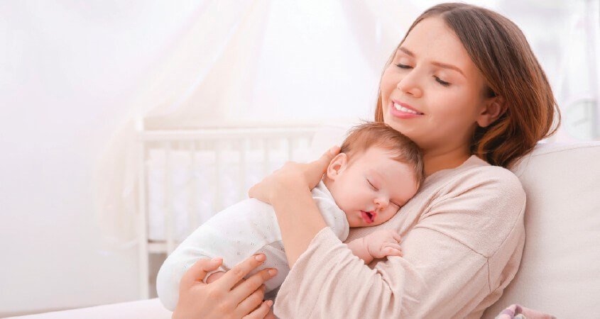 Mẹ bỉm nên đợi ít nhất 3 ngày sau sinh trước khi thưởng thức bánh mì phô mai