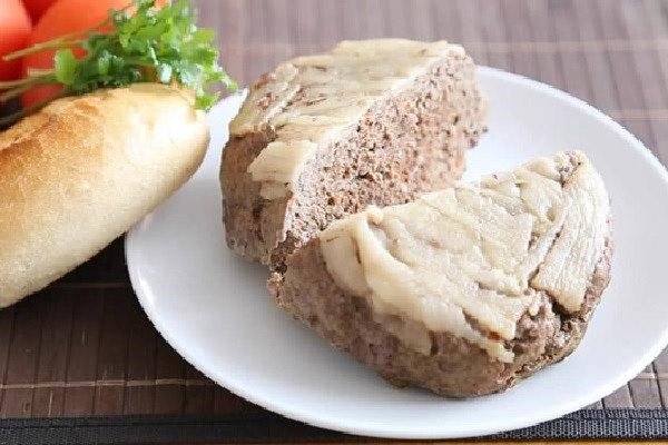 Mẻ pate thành phẩm sau khi chưng cách thủy đạt độ sánh mịn