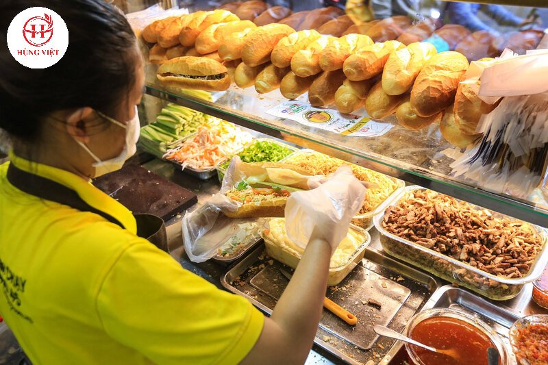 Mô hình kinh doanh bánh mì tại nhà, tiết kiệm chi phí mặt bằng